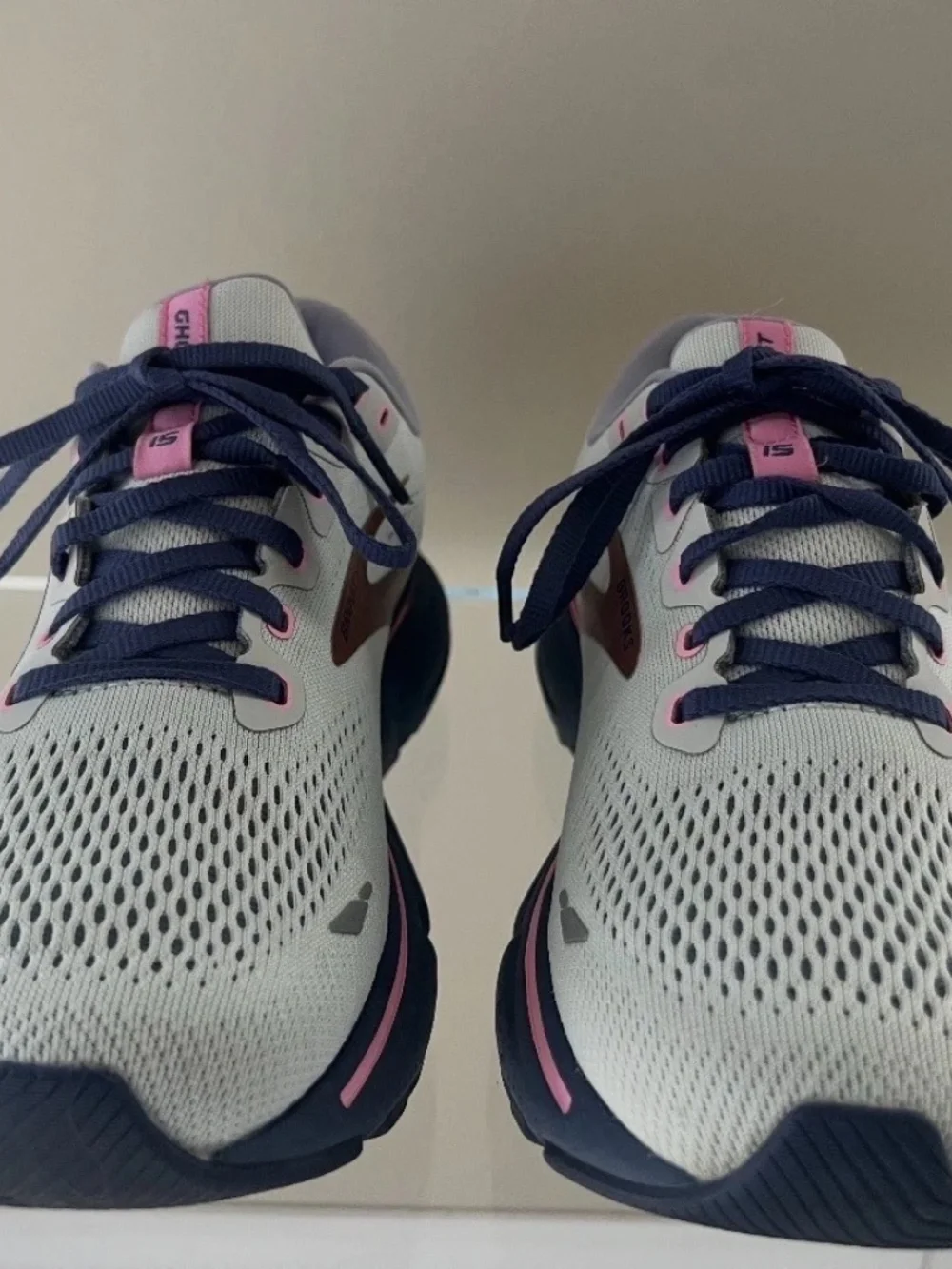 Brooks Ghost Womens US Size 10 Gray mesh Athletic Running Shoes